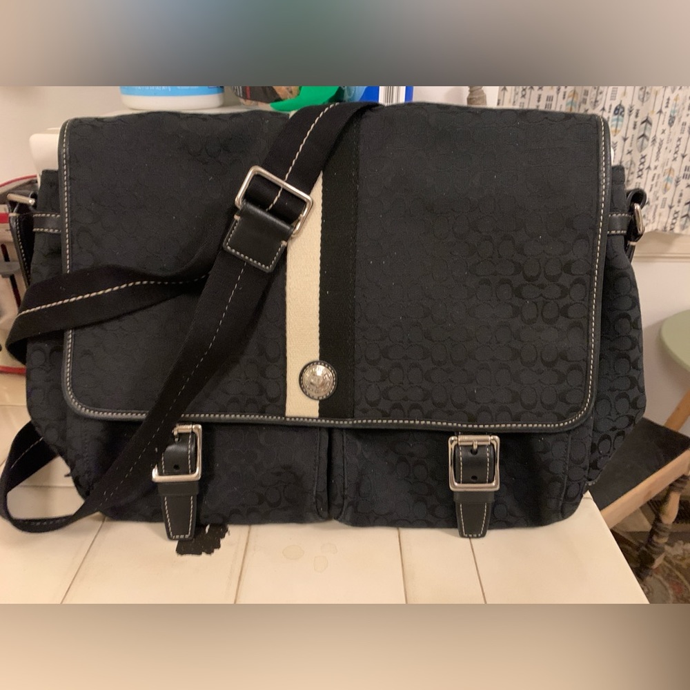 Crossbody Coach laptop button closure purse